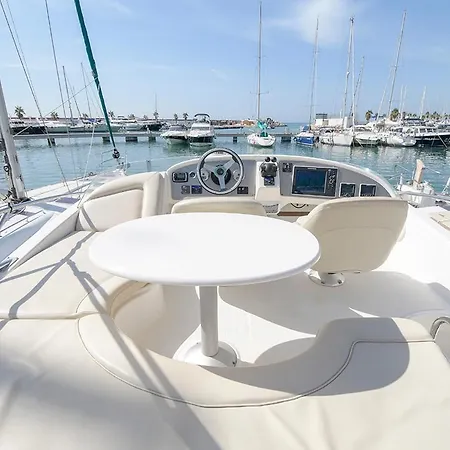 Yate 32 Pies Jeanneau Sitges